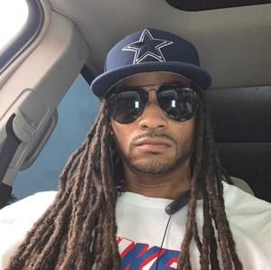 Meet your Posher, Gil